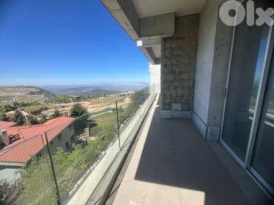 L19834 - Luxurious Villa For Sale in Fakra Club