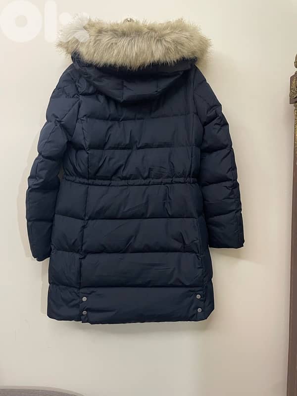 Tommy Hilfiger 4