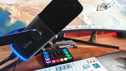 FIFINE AM8 Gaming Microphone Kit ( mic + mixer + arm handle)