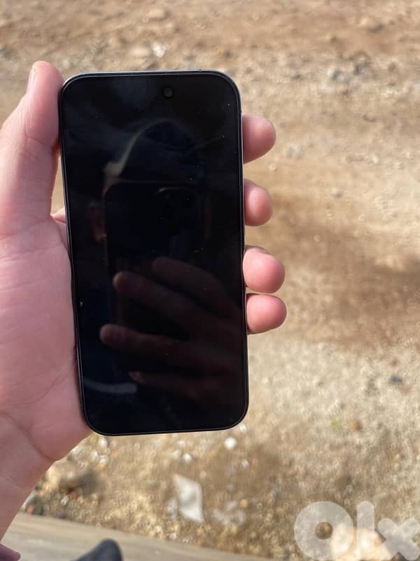 iPhone 14 pro 3