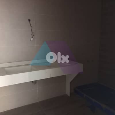 275m2 apartment+200m2 terrace+sea view 4sale in Biyada -شقة في البياضة