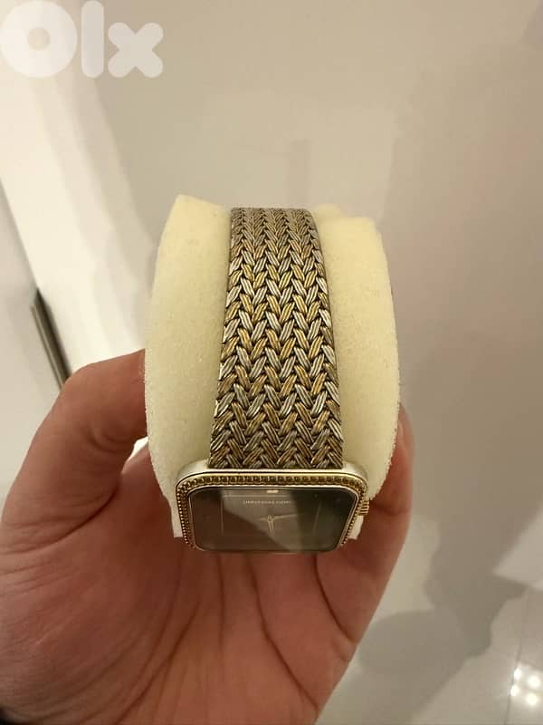 Ultra Rare Universal Geneva Vinese Two Tone Vintage 2