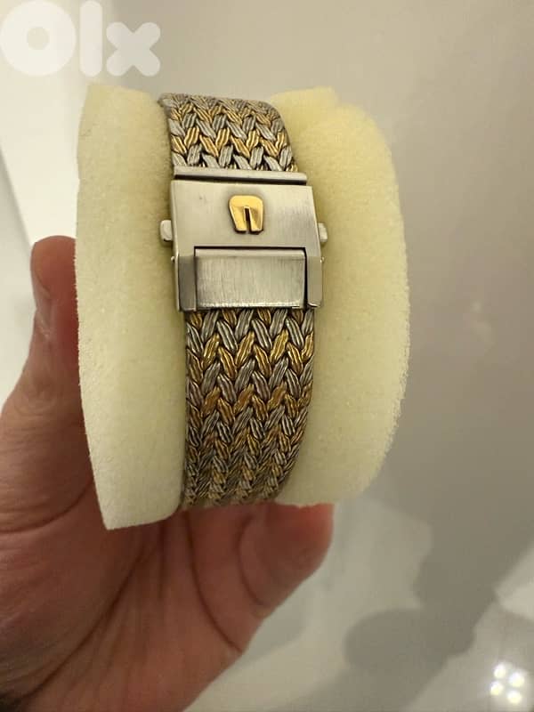 Ultra Rare Universal Geneva Vinese Two Tone Vintage 5