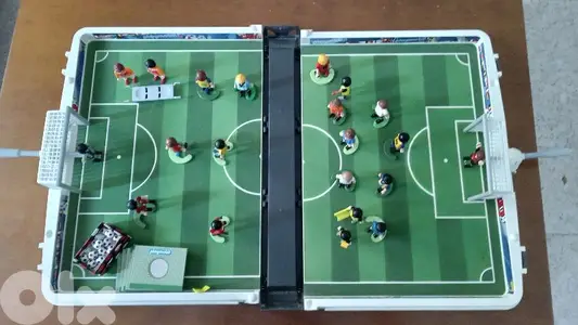 ملعب كرة قدم Playmobil أصلي – حالة ممتازة