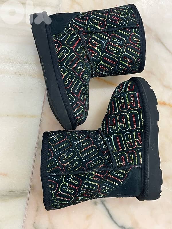 UGG boot 8