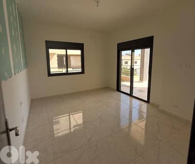 Apartment for sale in Haouch el Omara - شقة للبيع في حوش الأمراء
