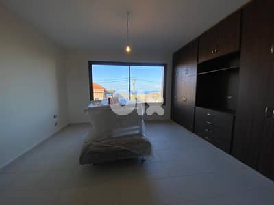 GMK127YA Apartment for sale in Sahel Alma - شقة للبيع في ساحل علما