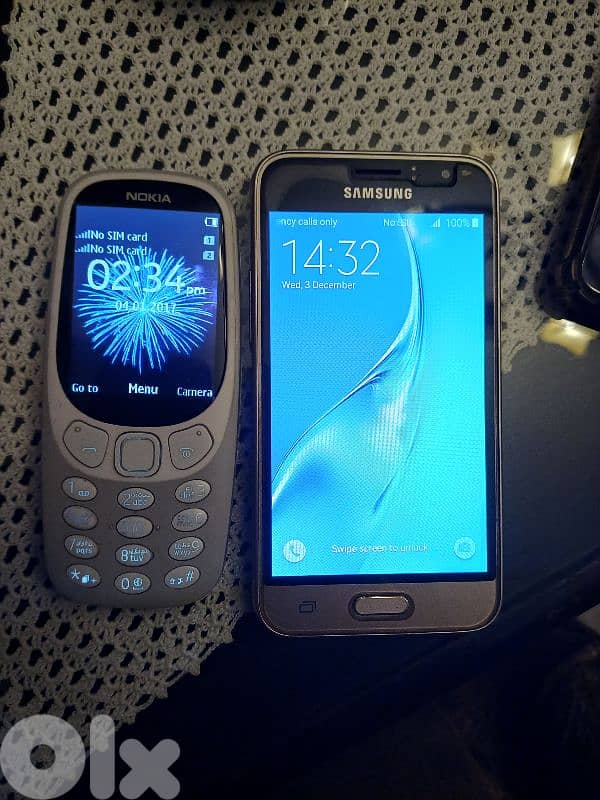3 mobile phones 2