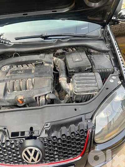 فولكسفاغن أي دي 5 2005