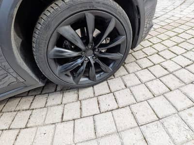 Tesla Model X 2019