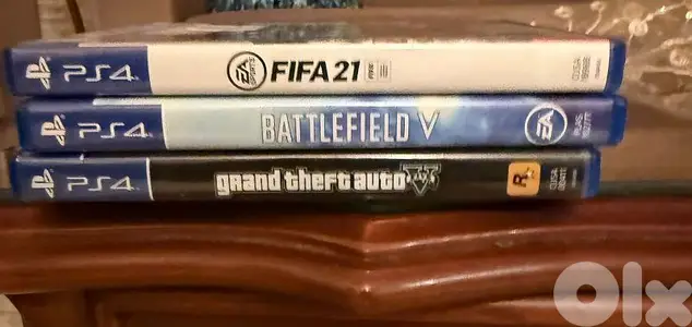 3 PS4 Games Bundle Very Good condition