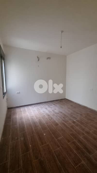 GMC136MAN - Apartment For Sale In Qornet El Hamra - شقة للبيع