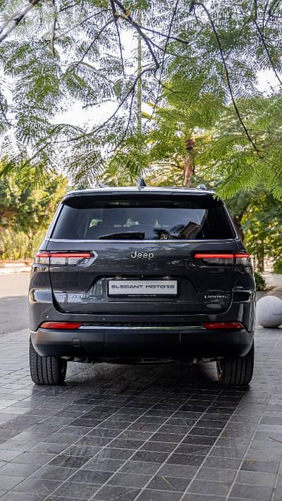 2021 Jeep Grand Cherokee Limited, 70,000km