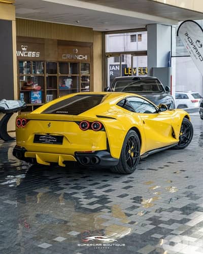 2019 Ferrari 812 superfast