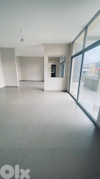 Sunny and large apart with terrace and parking achrafieh