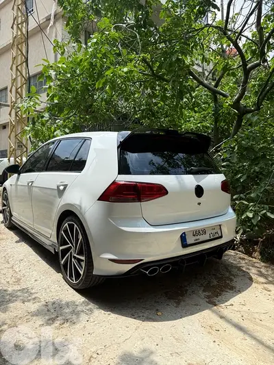 Volkswagen Golf 7R
