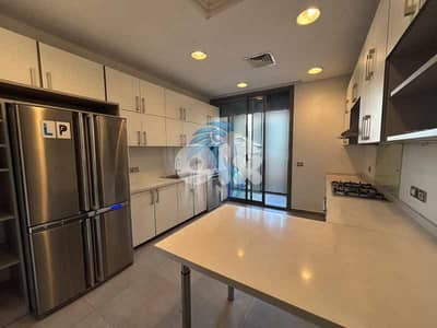 HIGH-END APARTMENT IN SAIFI PRIME | GYM | 320SQ | 3 BEDS | ACR-1019)
