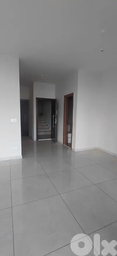 Apartment for sale in Blat -  شقة للبيع في بلاط