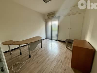 Office / Clinic for Rent in Achrafieh – Sassine مكتب/عيادة للإيجار في