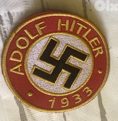 نسخة طبق الأصل عن بأدج نازي Adolfo Hitler مصنوع من القماش
