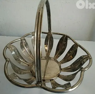 Vintage basket - Not Negotiable