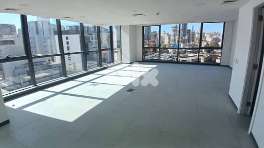 L19880 - Office For Rent In A Well-Known Tower in Dekweneh