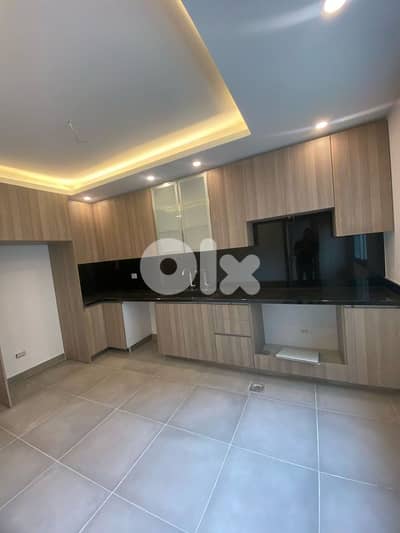 Apartment for sale in hazmieh شقة للبيع في الحازمية