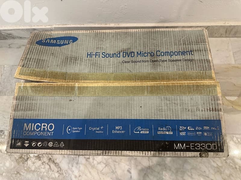 Samsung MM-E330D 1