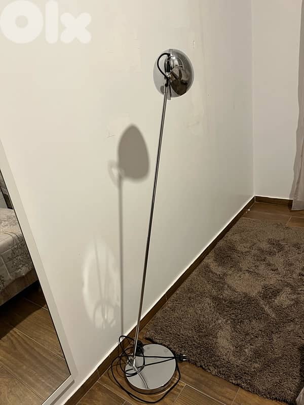 Lampadaire for Sale 0