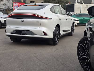 IM motors IM LS6 WARRANTY 8 YEARS COMPANY SOURCE  BIG BATTERY 760KM