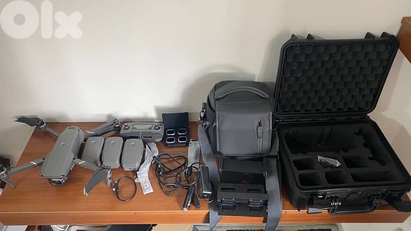 dji mavic 2 pro with 4 batteris 0