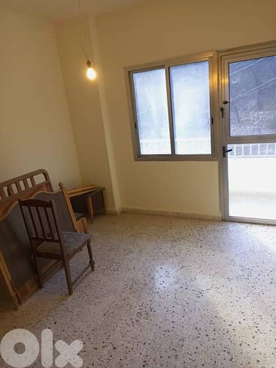 apartment For sale in bdedoun شقة للبيع في بدادون وادي شحرور