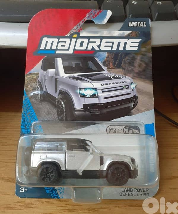 Land Rover Defender 90 Majorette diecast car model 1;64 0