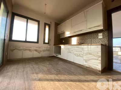 Apartment for Sale in Badaroشقة للبيع في بدارو