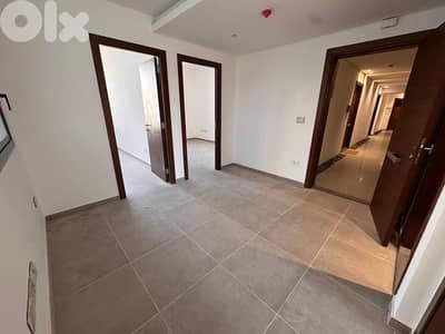 A 100 m2 office for sale in Adlieh|Mathaf