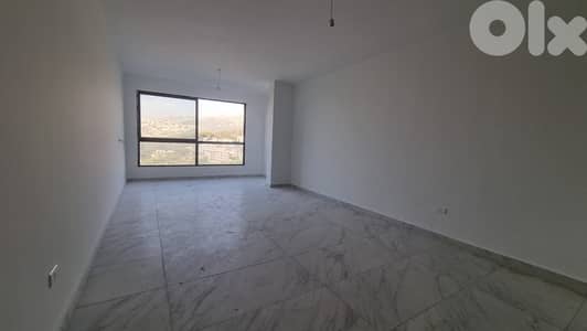 Apartment For Sale In Cornet El Hamra - شقة للبيع في قرنة الحمراء
