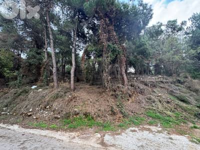 L19886 - A 1142 SQM Land For Sale in Baabdat
