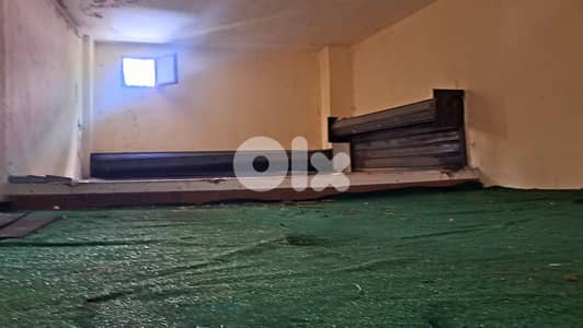 L18516 - 50 SQM Shop For Sale in Mar Elias, Ras Beirut