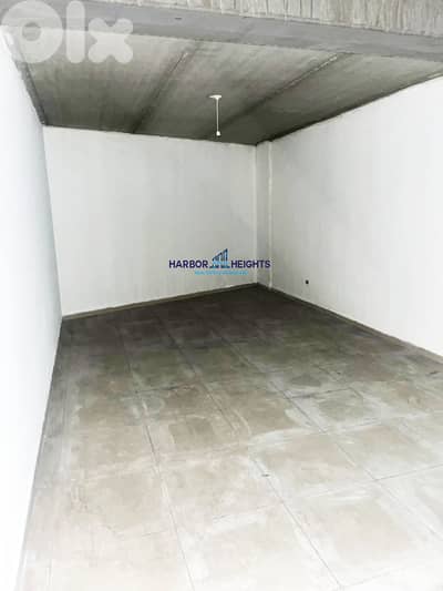 Shop for sale in Aamchit محل تجاري للبيع في عمشيت