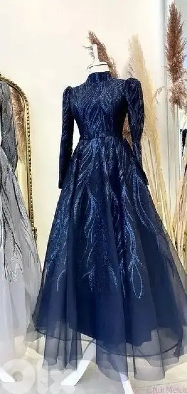 Navy dress