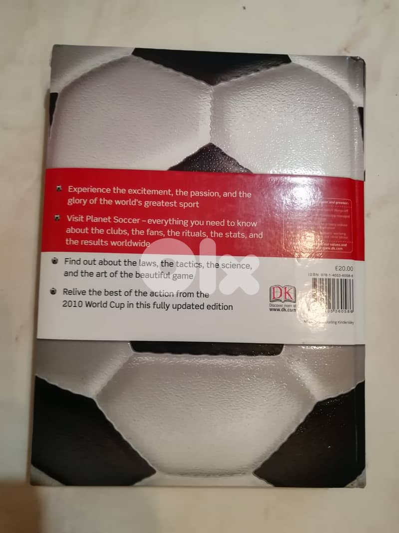 The Football book the leagues, teams, tactics and laws 4