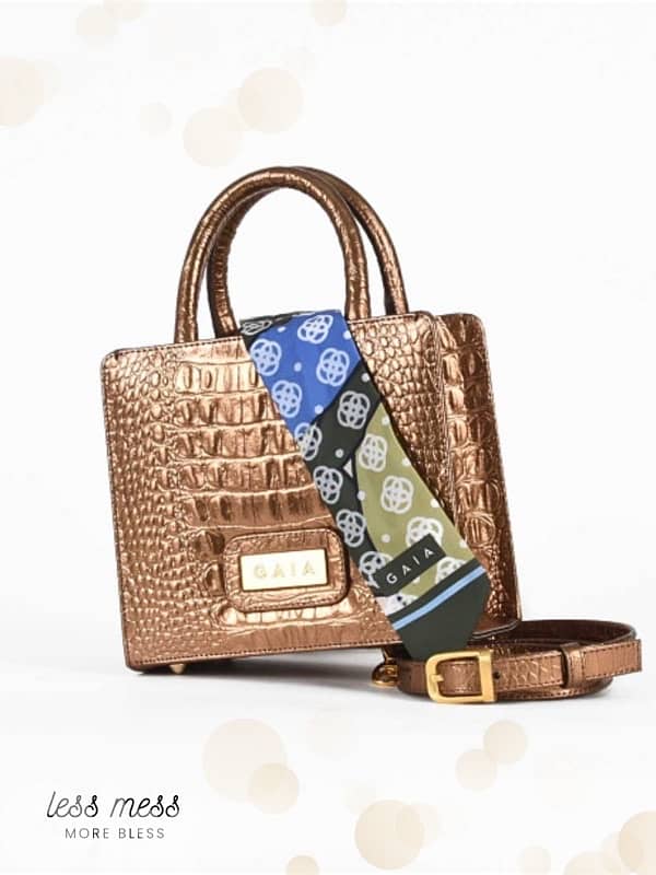 GAIA AUTHENTIC MINI BAG new in tag 4