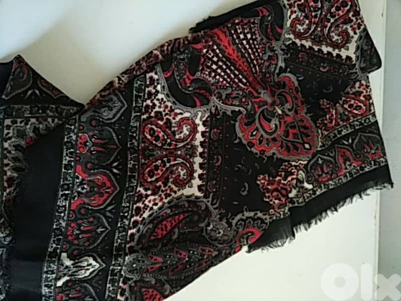 Black scarf - Not Negotiable 1