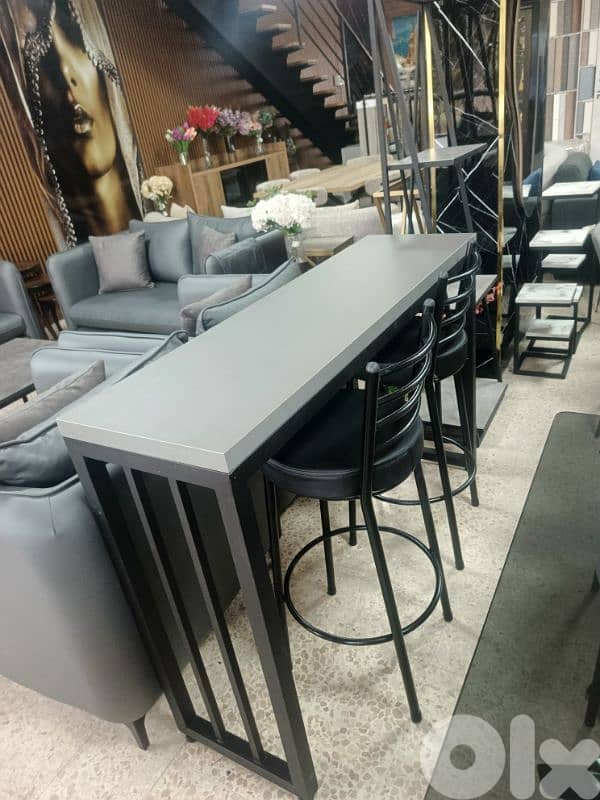 بار مع كرستين . Bar with 2 chairs 0
