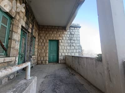 Old House for Sale in Beit Mery