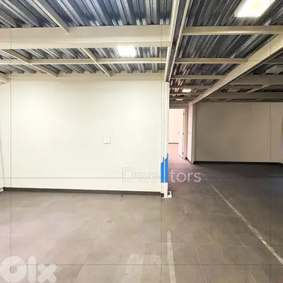 Warehouse for rent in BSALIM - 1400 MT2 - 4.4 Mt Height
