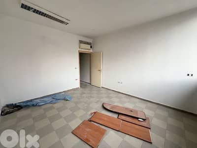 Office For Rent In Dekwaneh-Prime Location