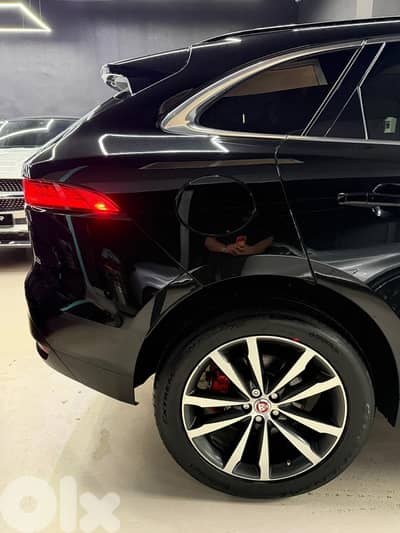 Jaguar F-Pace 2017