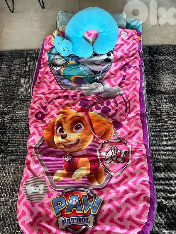 Kids sleeping bed 0