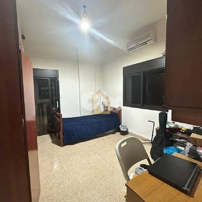Apartment for sale in Ain El Remmaneh NY264 شقة للبيع في عين الرمانة